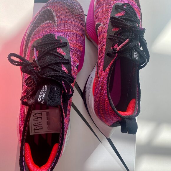 NEW Nike Air Zoom Alphafly NEXT% Flyknit Women's 7.5 - Picture 4 of 6